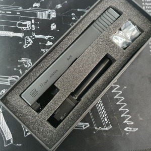 TH/Detonator Glock 17 Gen.4 Slide set engraving